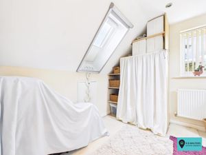 Photo 28- click for photo gallery